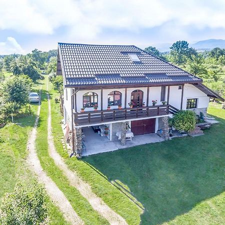 Casa De Vacanta Mirela Novaci-Străini Exterior foto